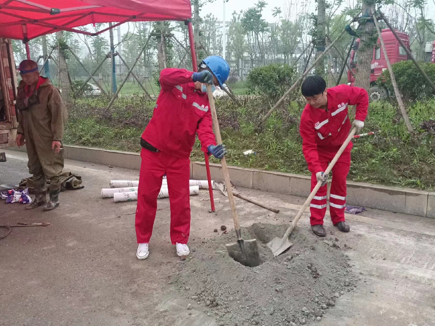 大名管道疏通哪家好】及时进行市政管道清淤